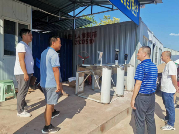 918博天堂集团组织开展“民工实名制管理”工作落实情况调研活动