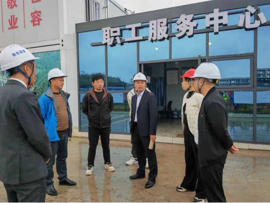 市、区劳动监察部门莅临918博天堂集团在建工程项目检查指导民工实名制管理工作