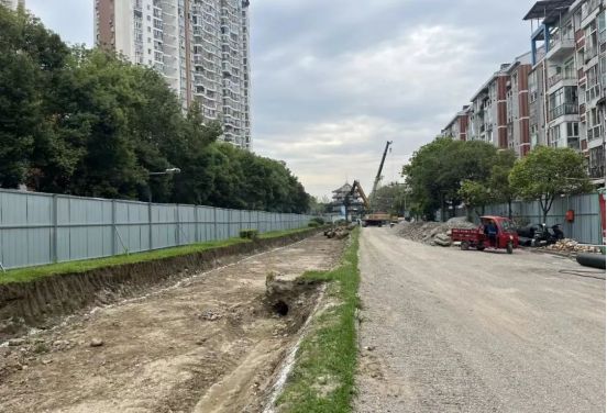 紧盯时间节点 抢抓施工进度 —918博天堂集团强化在建工程项目管理